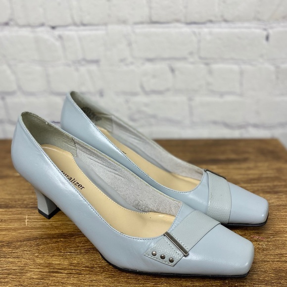 NATURALIZER vintage grey leather heel shoes| 6.5 - Picture 4 of 12